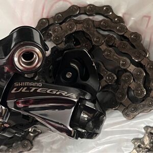 Shimano Ultegra Short Cage Di2 (1st gen) Derailleur and Chain